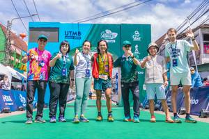 BIB: 2084, 100
                            <button type="button" onclick="openModal(21757399)" class="btn btn-primary btn-sm float-right btn-popup" data-toggle="modal" data-target=".modal-high-quality">
                        <i class="fas fa-shopping-cart"></i> Add to Cart
                    </button>
                                            <button type="button" onclick="isThisMe(21757399, true)" class="btn btn-success btn-sm float-right btn-popup btn-isme hidden" data-toggle="tooltip" data-placement="bottom" title="นี่คือรูปของคุณใช่ไหม คลิกที่นี่เพื่อเอาเข้าอัลบั้ม">
                        <i class="fas fa-plus"></i> Add to album
                    </button>
                    <button type="button" onclick="isThisMe(21757399, false)" class="btn btn-warning btn-sm float-right btn-popup btn-isnotme hidden">
                        <i class="fas fa-ban"></i> Remove from album
                    </button>